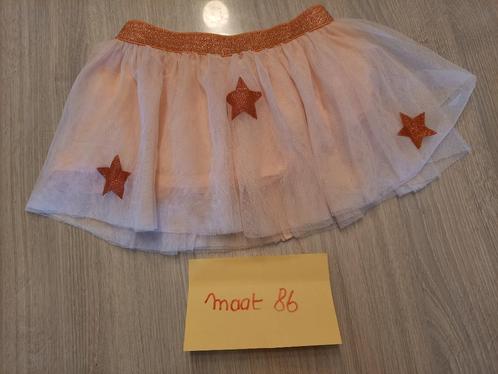 Rokjes (2 stuks), maat 86, Kinderen en Baby's, Babykleding | Maat 86, Gebruikt, Meisje, Jurkje of Rokje, Ophalen of Verzenden