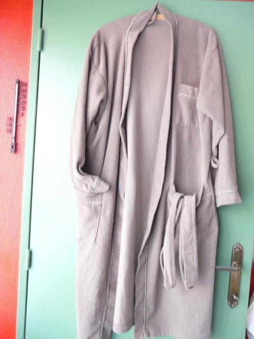 Robe de chambre marron style "Perlina" pour homme taille M, Vêtements | Hommes, Pyjamas, Porté, Taille 48/50 (M), Enlèvement ou Envoi