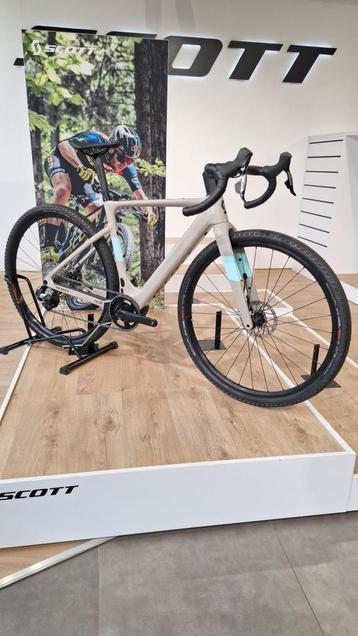 SCOTT SOLACE GRAVEL 30 small beschikbaar voor biedingen