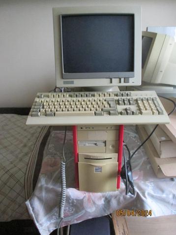 Oude computer eind jaren 80