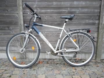 Stadsfiets beschikbaar voor biedingen