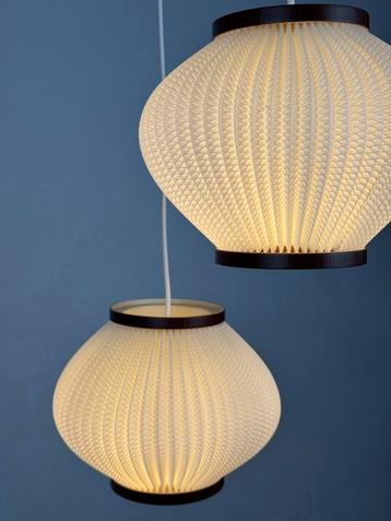 Lars Schiøler “Pearl Shade” Pendant Lamp beschikbaar voor biedingen