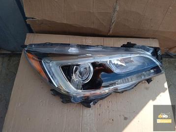 Subaru Outback V Lampglas USA rechts beschikbaar voor biedingen