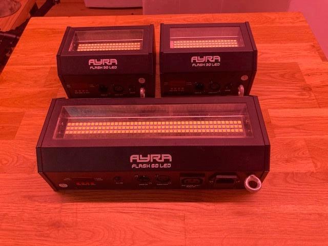 2x Ayra Flash 30 LED + 1x Ayra Flash 60 LED, Musique & Instruments, Lumières & Lasers, Comme neuf, Lumières, Commande sonore, Effet stroboscopique