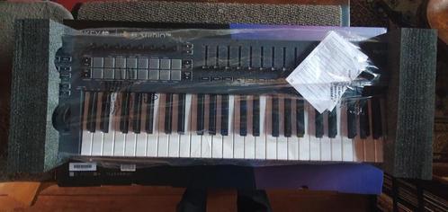 Keyboard Novation Flkeys49 Midi, Muziek en Instrumenten, Midi-apparatuur, Nieuw, Ophalen
