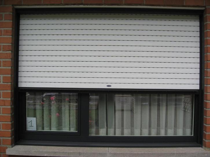 alu. ramen/elek.rolluiken/alu.deuren /3jaar oud/, Doe-het-zelf en Bouw, Raamkozijnen en Schuifdeuren, Zo goed als nieuw, Raamkozijn