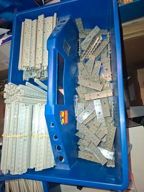 Veel lege grijze rails 12 volt of batt, Kinderen en Baby's, Speelgoed | Duplo en Lego, Gebruikt, Lego, Complete set, Ophalen of Verzenden