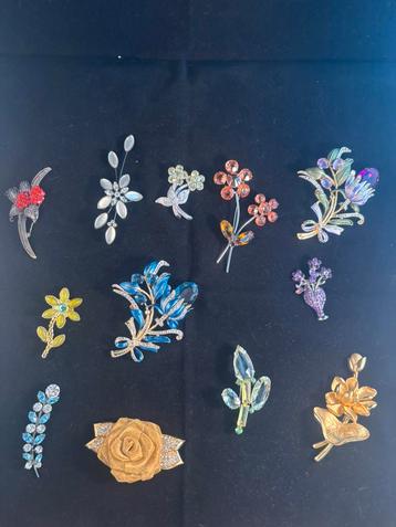 Set Broches beschikbaar voor biedingen