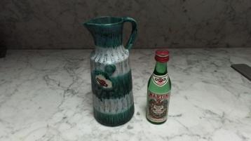 Martini kruik en miniatuurflesje beschikbaar voor biedingen