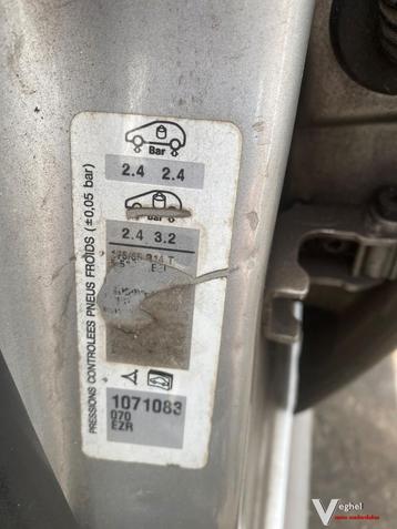Peugeot 206 SW 2006 2500181 Portier Linksvoor of Rechtsvoor  beschikbaar voor biedingen