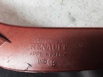 SPATBORD RECHTS VOOR Renault Captur (2R) (631001642R) beschikbaar voor biedingen
