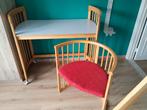 bureau/verzorgingstafel met stoel, merk Stokke, Ophalen, Gebruikt