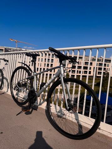 Trek FX2 disc 2022 Maat S beschikbaar voor biedingen