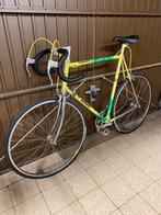 Grote retro koersfiets, Ophalen