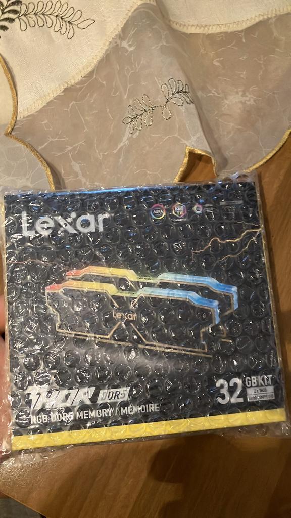 Lexar THOR DDR5 RGB 2x16 Go 6000 MHz CL38 Nouveau et scellé, Informatique & Logiciels, Mémoire RAM, Neuf, Desktop, 32 GB, DDR5