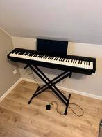 Piano Roland FP-30, Muziek en Instrumenten, Ophalen, Zo goed als nieuw, Piano