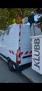 Hoogwerker Renault Master Klubb 12M, Auto's, Bestelwagens en Lichte vracht, Renault, Wit, Te koop, 3 deurs