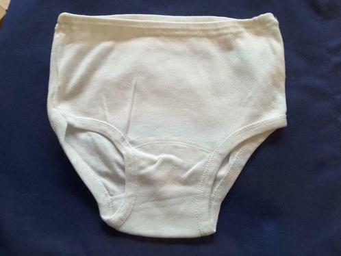slip - culotte blanche taille 14 - 164  dulcia 100% coton, Enfants & Bébés, Vêtements enfant | Taille 164, Neuf, Vêtements de nuit ou Sous-vêtements