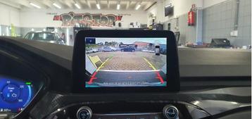Ford Kuga achteruitrijcamera met inbouw voor SYNC3