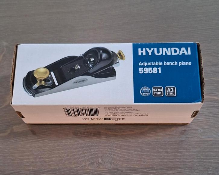 Hyundai - Verstelbare Blokschaaf, Doe-het-zelf en Bouw, Gereedschap | Handgereedschap, Ophalen of Verzenden