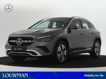 Mercedes-Benz GLA 180 Business Solution Luxury | Trekhaak |  beschikbaar voor biedingen