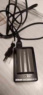 Lader en batterij D90 Nikon, Audio, Tv en Foto, Fotografie | Accu's en Batterijen, Ophalen, Zo goed als nieuw