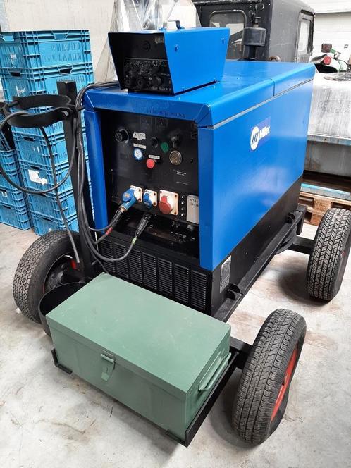 Lasdiesel Miller 300 DXQ lastoestel met generator, Zakelijke goederen, Machines en Bouw | Lastechniek, Ophalen