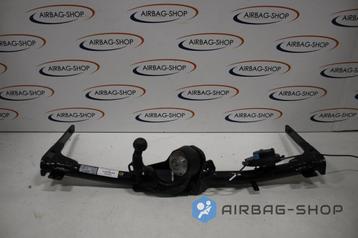 Volkswagen VW Golf 7 Facelift Zwenkbare Trekhaak 5G0803880G beschikbaar voor biedingen