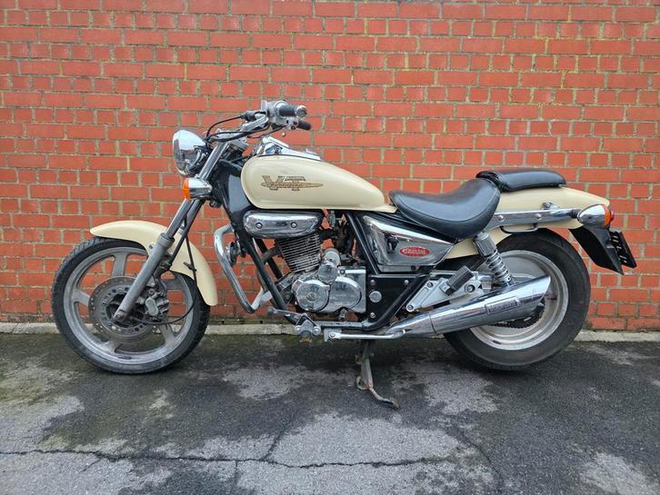 Daelin VT125F 1999 Bon état, Motos, Pièces | Suzuki, Enlèvement