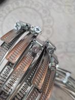 Nouveau, Enlèvement, Comme neuf