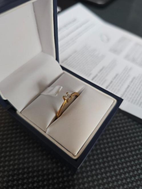 Stijlvolle ring – 0.12ct diamant – maat 53 (16,87), Handtassen en Accessoires, Ringen, Nieuw, Dame, Kleiner dan 17, Goud, Goud