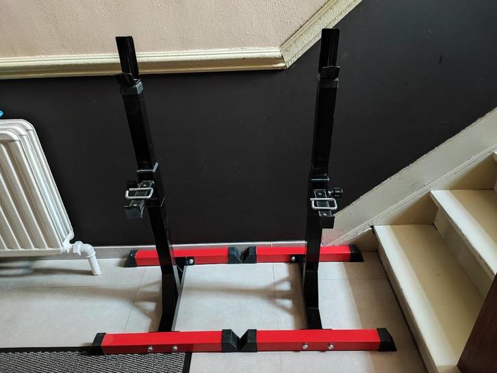 ISE Squat rack. Goede kwaliteit., Sport en Fitness, Fitnessapparatuur, Gebruikt, Krachtstation, Armen, Benen, Borst, Buik, Rug