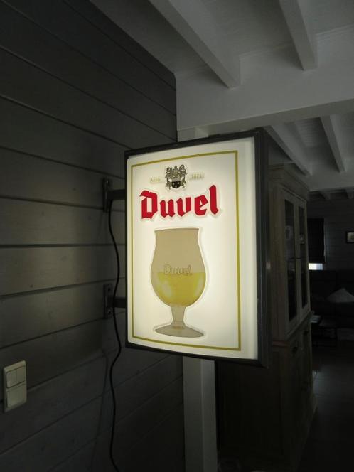 Duvel lichtbak lichtreclame - reliëf - zeldzaam (lees tekst), Verzamelen, Merken en Reclamevoorwerpen, Gebruikt, Lichtbak of (neon) lamp