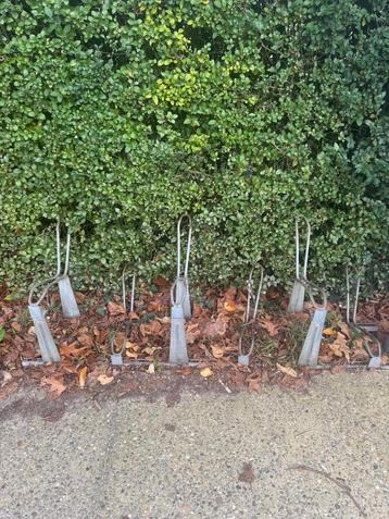 Metalen fietsenrek beschikbaar voor biedingen