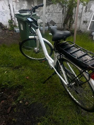 Elektrische fiets beschikbaar voor biedingen