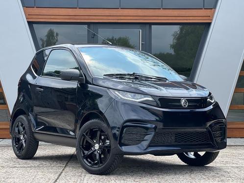 Aixam Sport 2024 - / AUTOMAAT/ CAMERA/ LEDER/ 45KM/h, Auto's, Aixam, Bedrijf, Te koop, Diesel, Automaat, Zwart, Leder, Dealer onderhouden