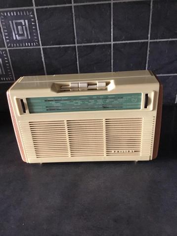 Retro radio Philips