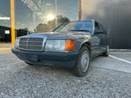 Mercedes 190D - 1988 - en parfait état - à peine 105 000 km, 5 places, Berline, 4 portes, Tissu