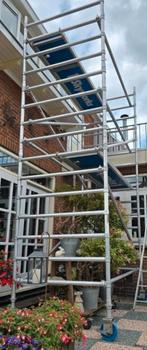 Aluminium rolstelling/steiger, Doe-het-zelf en Bouw, Ophalen, Zo goed als nieuw