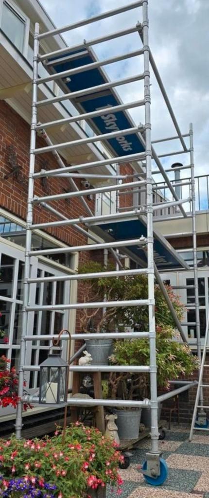 Aluminium rolstelling/steiger, Doe-het-zelf en Bouw, Gereedschap | Handgereedschap, Zo goed als nieuw, Ophalen