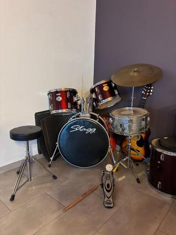 Batterie - instrument de musique beschikbaar voor biedingen