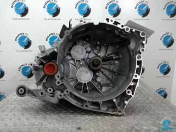 VOLVO V40 [TRANS_GEARBOX] 2019 beschikbaar voor biedingen