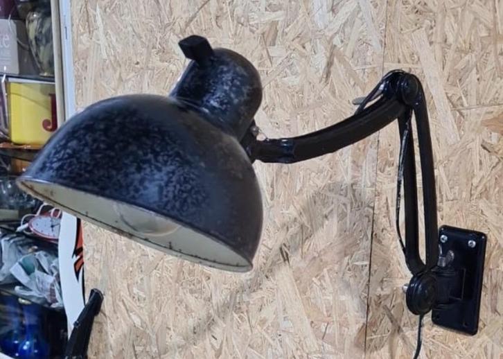 Kaiser Idell wandlamp model 6716, schaarlamp, Antiek en Kunst, Antiek | Verlichting, Ophalen of Verzenden