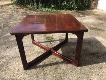 Table basse carrée danoise en bois de rose (palissandre), Enlèvement