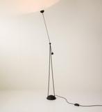 Yuki vloerlamp – Paolo Francesco Piva voor Stefano Cevoli, Ophalen of Verzenden, Gebruikt, Metaal, Post modern