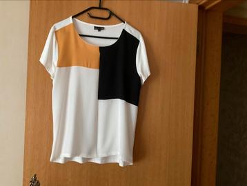 Dames t-shirt maat S beschikbaar voor biedingen