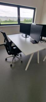 Bureaus + bureaustoelen + monitors, Huis en Inrichting, Bureaus, Ophalen, Zo goed als nieuw