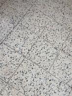 ! Gratis! Terrazzotegels, Doe-het-zelf en Bouw, Tegels, Ophalen, Overige materialen, Gebruikt, 20 tot 40 cm