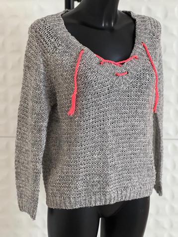 Pull Killibi pour femme : Taille M beschikbaar voor biedingen