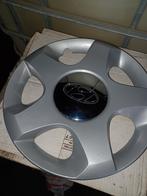 hyundai 15" wieldoppen en wielmoeren, Auto diversen, Wieldoppen, Ophalen of Verzenden, Nieuw